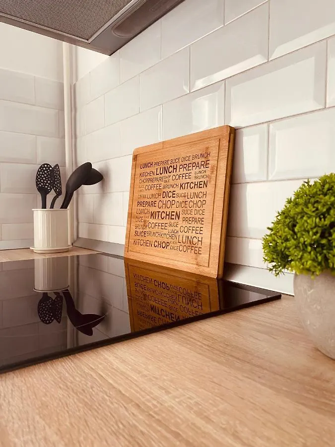 Sapphire Apartment In The Center Of Bucharest